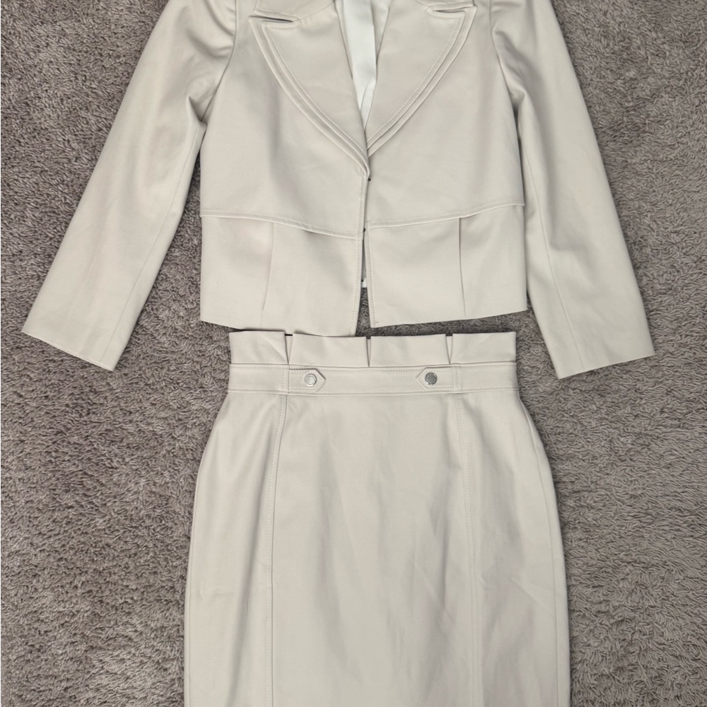 White House Black Market Beige Textured Blazer